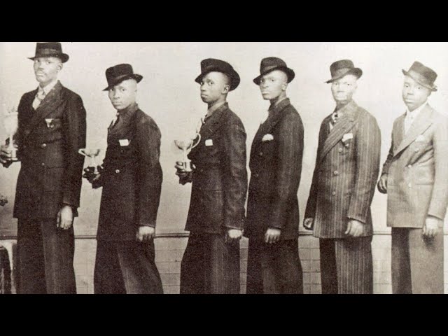 Watch Solomon Linda & The Evening Birds – Mbube the original version, origin of The Lion Sleeps Tonight on YouTube Watch Solomon Linda & The Evening Birds – Mbube the original version, origin of The Lion Sleeps Tonight on YouTube