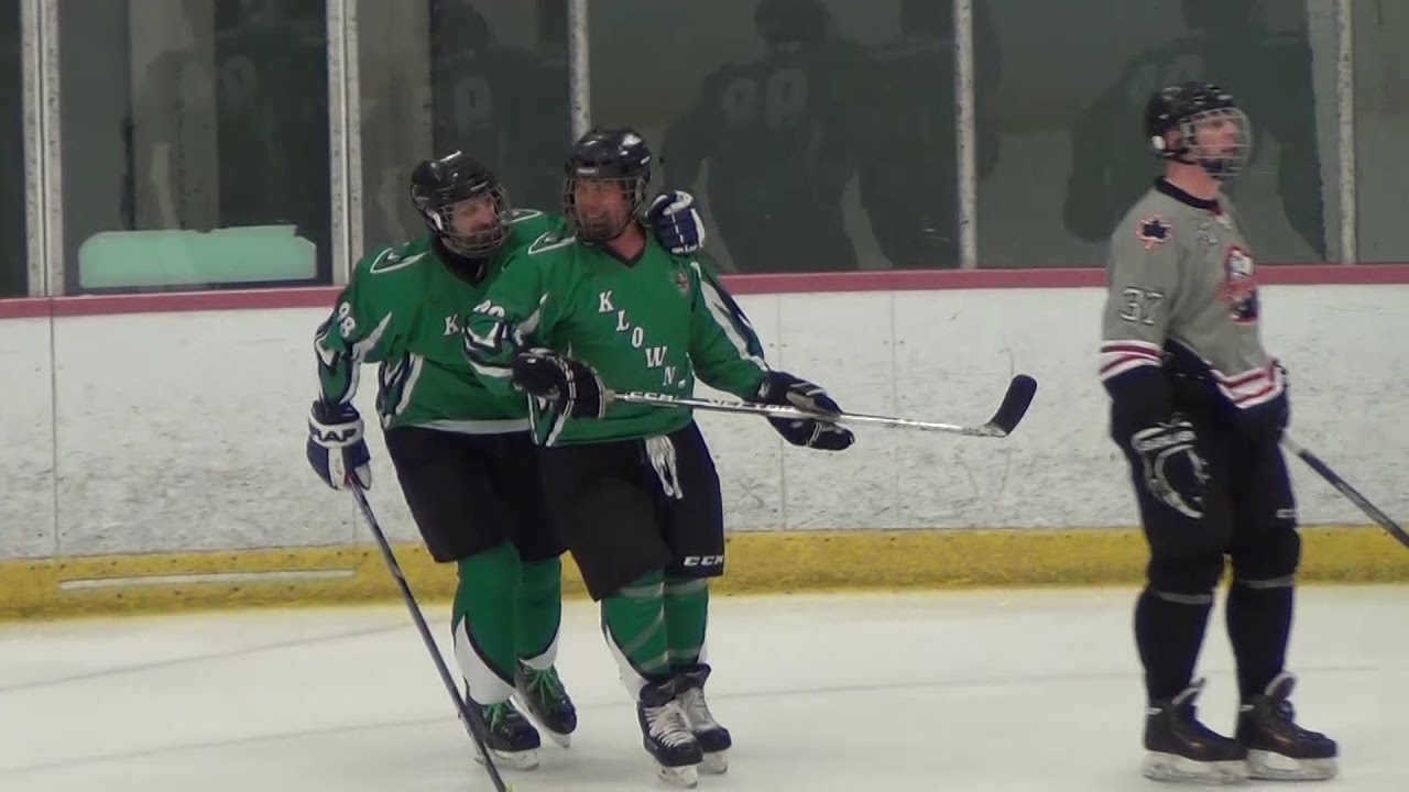 ICP Klownz vs Mutiny (12-21-2017)