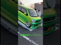 積載車から下ろそうとして失敗するカスタムカー#ai