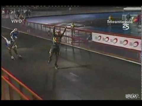 Speed Rollerblader Celebrates Early And Loses Race!