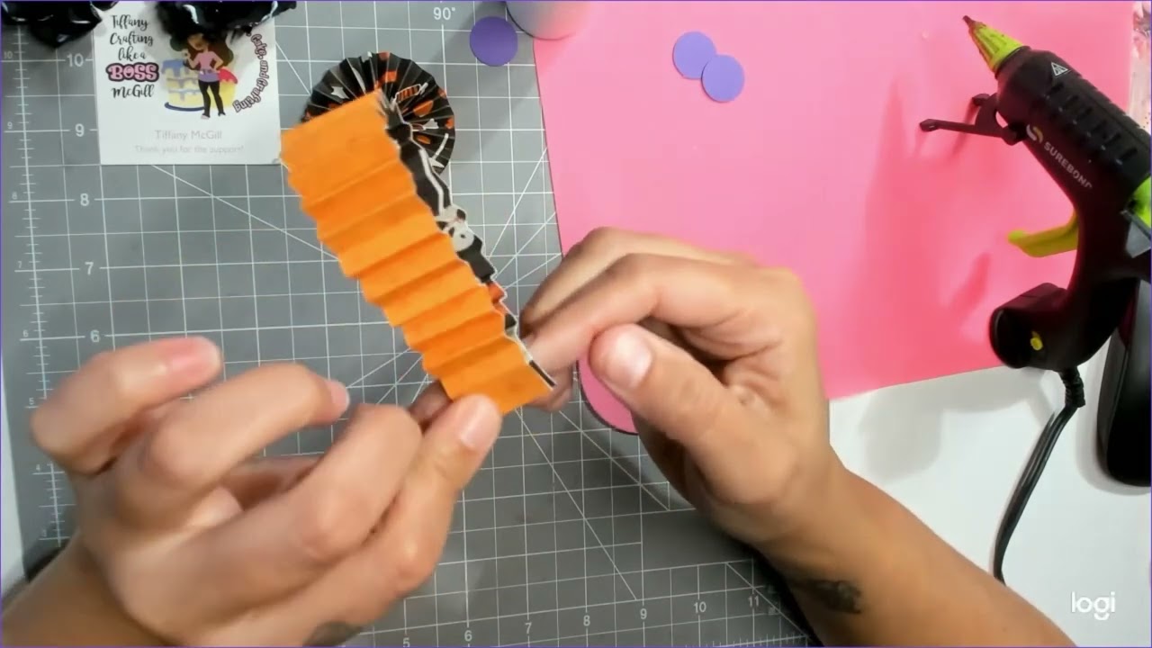 Rosette and flower tutorial - YouTube