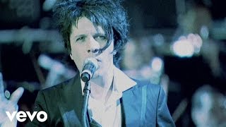 Indochine - L'aventurier (Alice & June Tour à l'Opéra de Hanoï 2006) Resimi