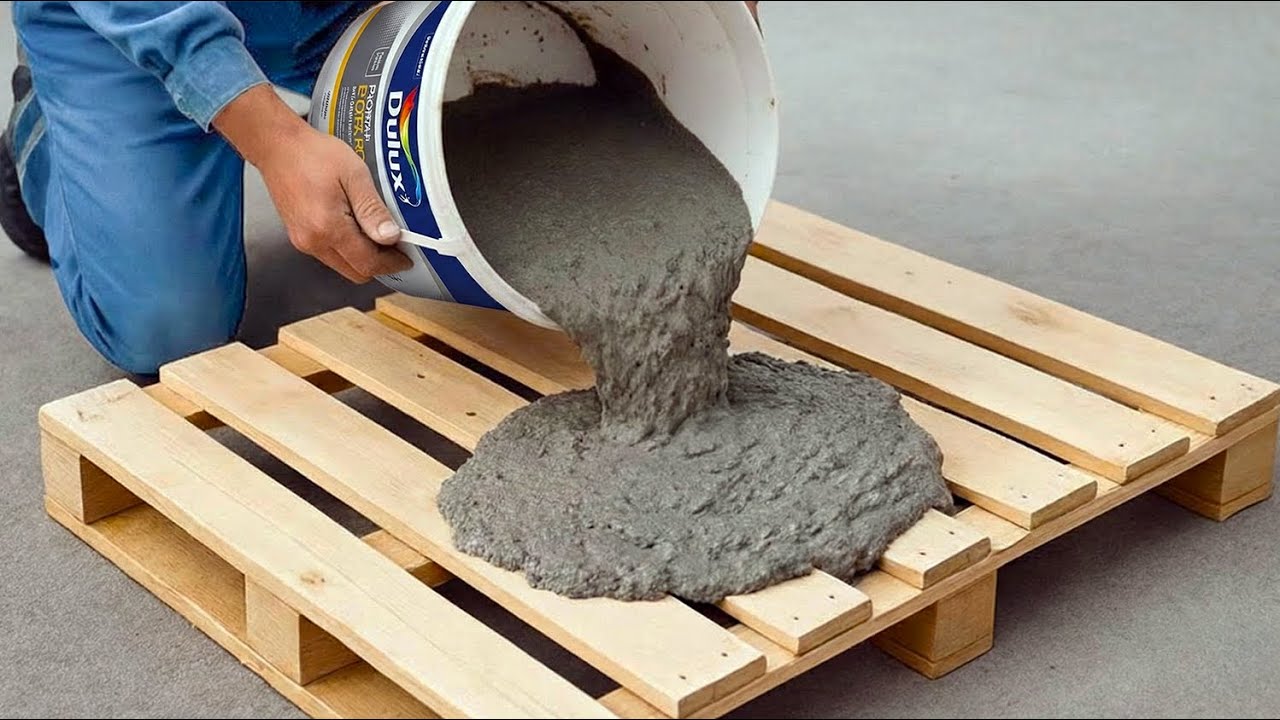 Налейте цемент в деревянные поддоны и увидите, что произойдёт то, чего большинство людей даже не пре