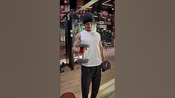 Dumbbell hammer curl💪🏻💪🏻 #viral #shortvideo #reels #video #gym #whatsappstatus