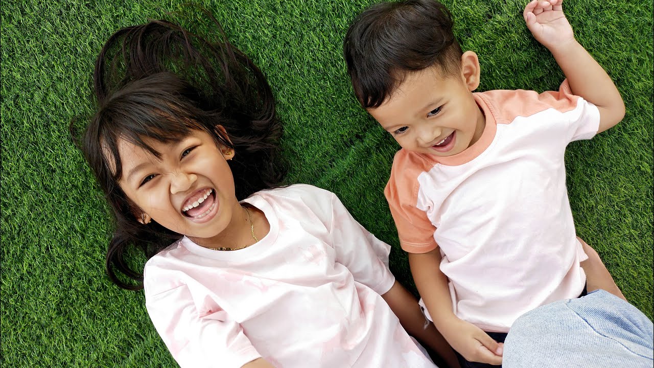 Kasih Makan Ayam, Burung, Kelinci, dan Domba. Main di Taman Rumput - Farm Day Lampung