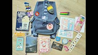 What's in my bag (book, journal, drawing)
