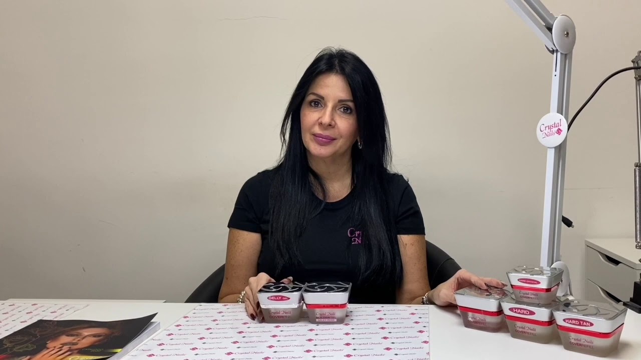 I Costruttori rosati Crystal Nails con Kathy Noto