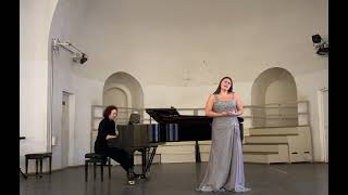 D. Wolf Iris Aufgeführt Von Daria Popkova. Begleiterin Irina Potashnik