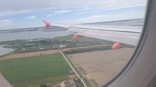 Venice Landing. Easyjet A319 OE-LKQ. Sept 24.