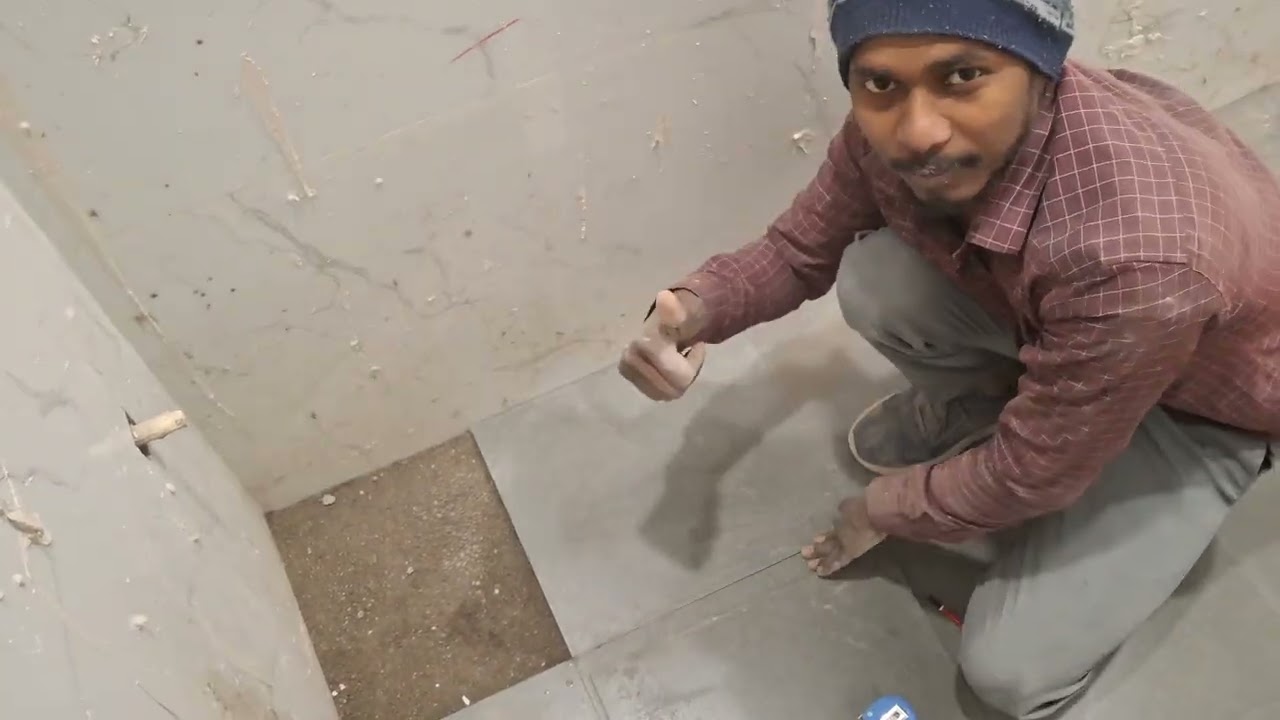 Today morning tiles working 💪 👷‍♀️  🙃 