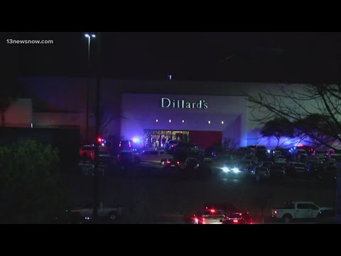 1 killed, 3 hurt in shooting at El Paso, Texas shopping mall