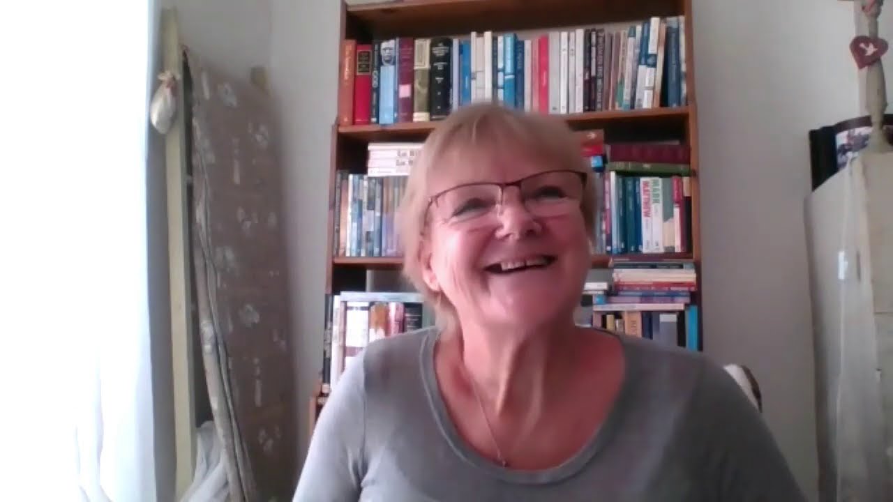 Laura Simmonds Full Interview - YouTube