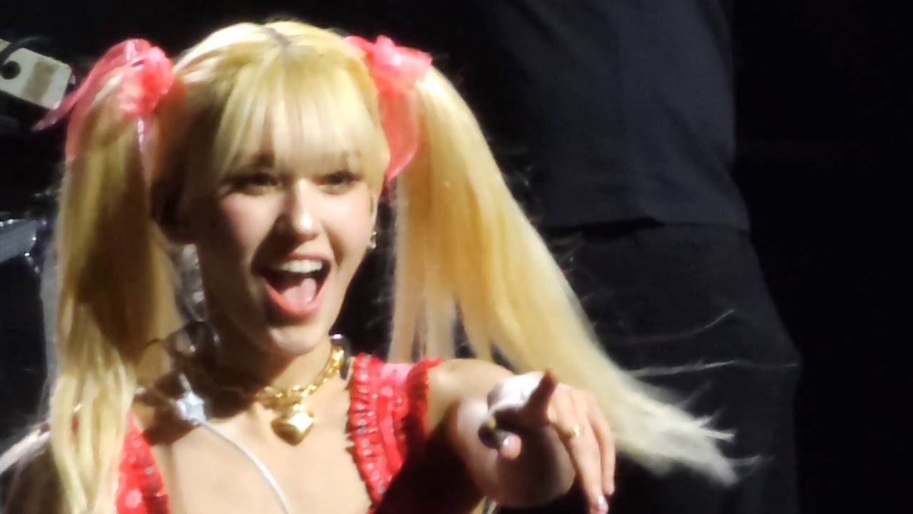 [FANCAM] JEON SOMI (전소미) - Anymore | OVERPASS: K-POP MUSIC CONCERT