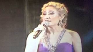 Kelly King Makes The Finals At The World Song Writing Compeion In Chile-