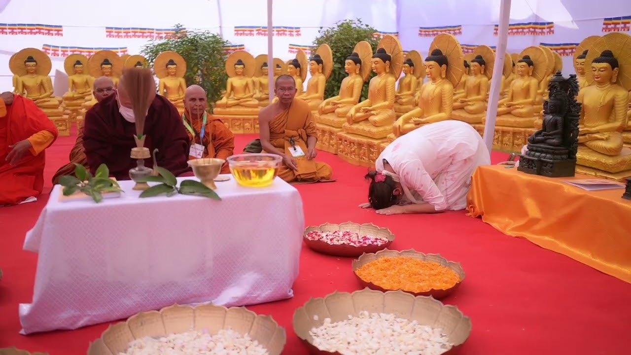 Buddha Statue Bell Puja Mahabodhi Temple