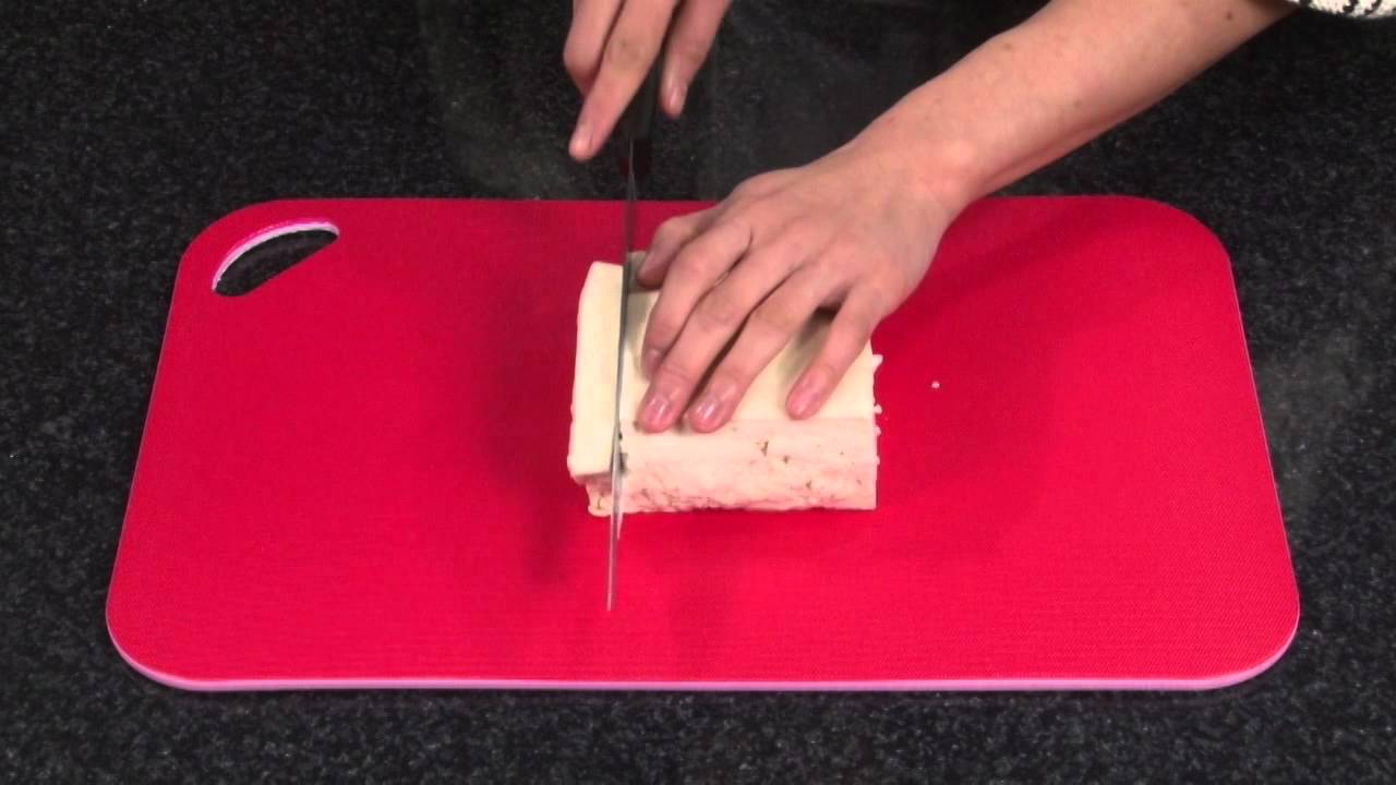 How to Tofu: Cubing Medium Firm