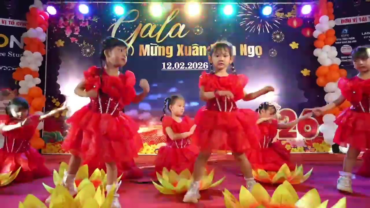 Đồng Diễn Baby - Tết Là Phải Đông Mới Vui