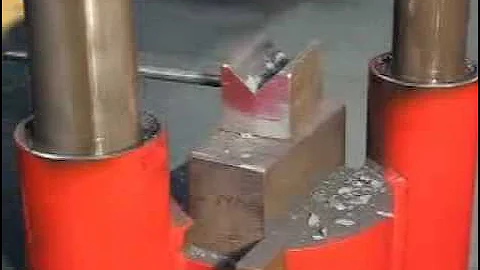 KA75 Striking Hammer - Making Tongs