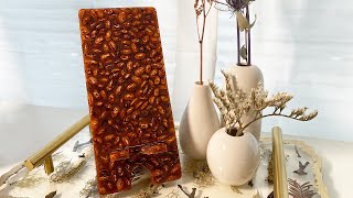 Baked Bean Resin Phone Stand