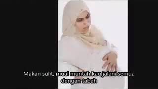 puisi buat ibu.ibu sembilan bulan engkau mengandung ku😅😅