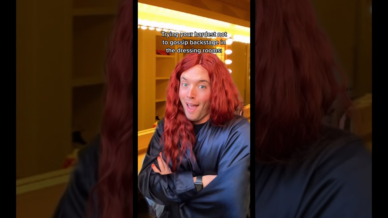 пытаюсь не сплетничать за кулисами… 🤐 