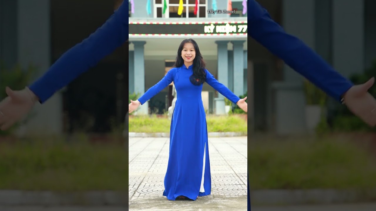 Regardez Đoàn ta vững tiếp theo lời cha anh! | #thaytaichannel #shorts #dance sur YouTube Regardez Đoàn ta vững tiếp theo lời cha anh! | #thaytaichannel #shorts #dance sur YouTube