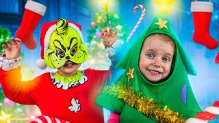 Gaby and Alex celebrate Merry Chistmas   And More Stories for kids.