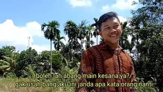 Film melayu Tua Tua Keladi