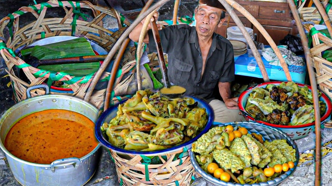 BARU DATANG LANGSUNG DISERANG!! SE DESA JUALAN LONTONG SAMPAI TERKENAL SE INDONESIA