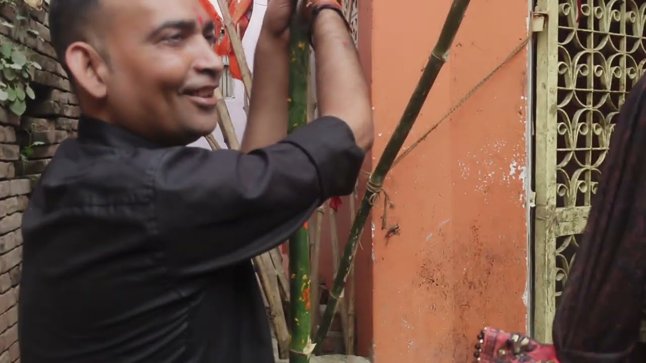 हेलो माय यूट्यूब फैमिली देखिए आज हमारे यहां शंकर भगवान के मंदिर में सजा बदल रहा है 🙏🙏