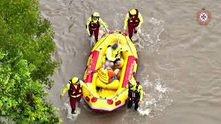 'Incredibly lucky': pair saved from vast floodwaters