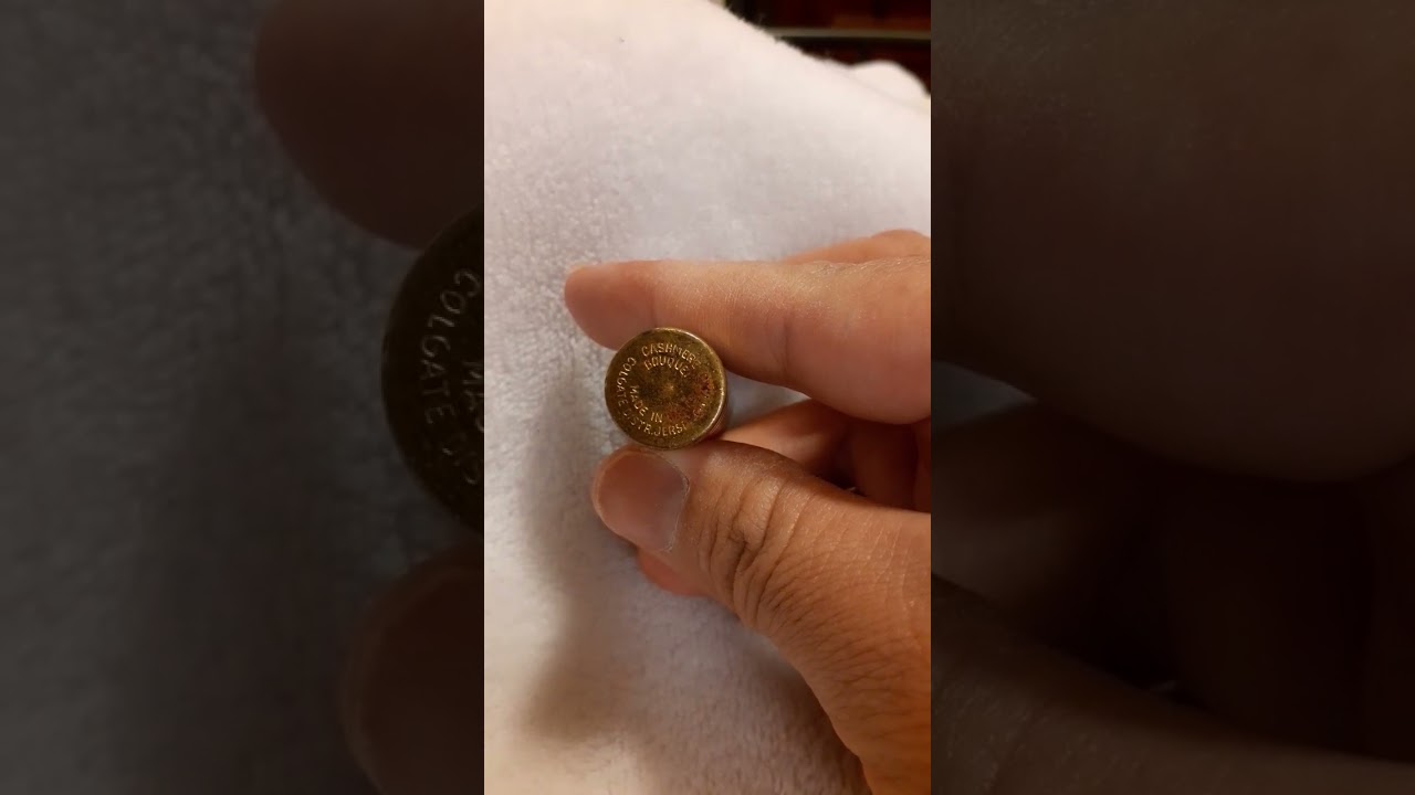 Cashmere Bouquet c.1933 by Colgate palmolive peet co. distributed by Colgate. 