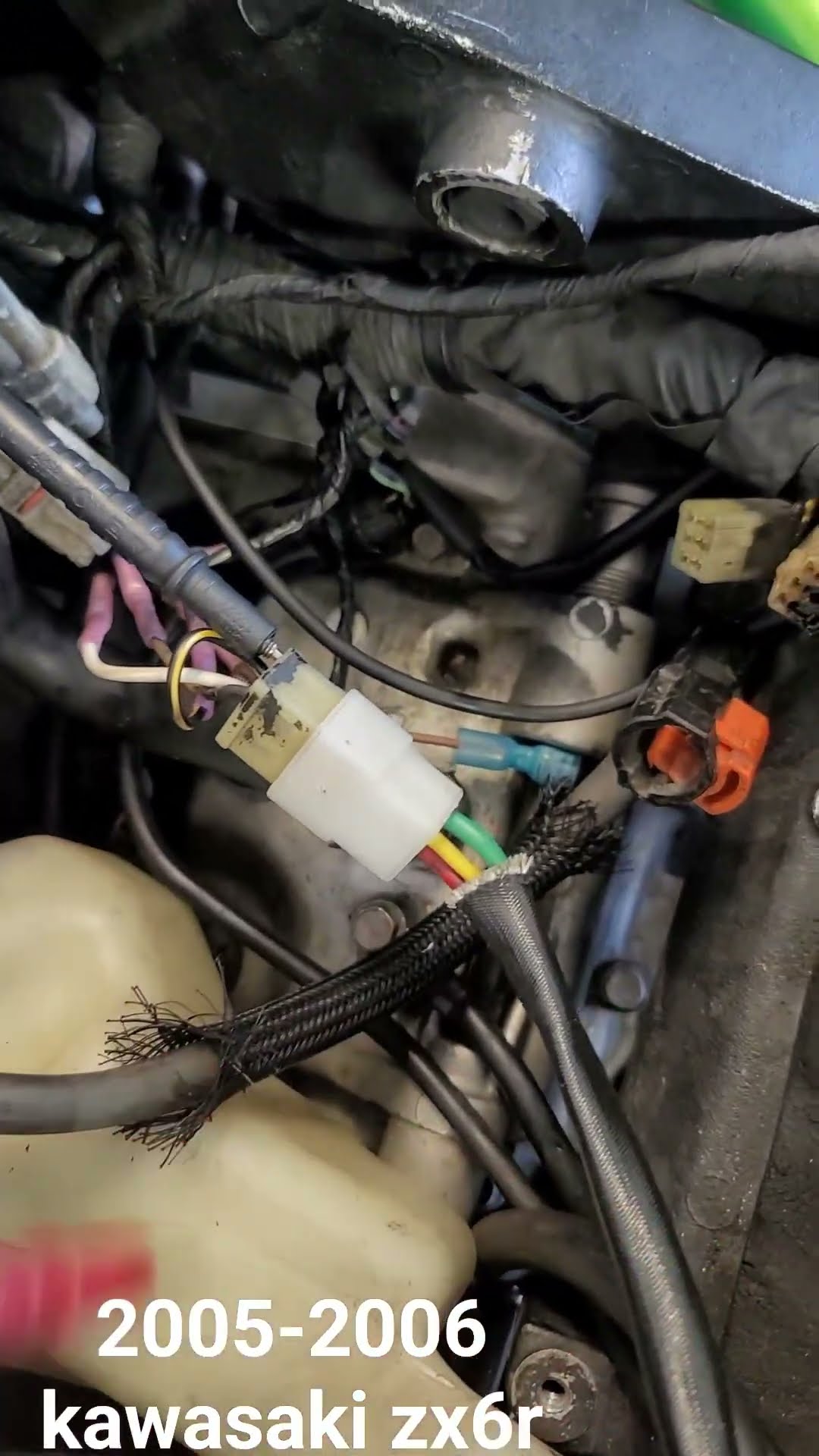 2005 2006 kawasaki zx6r not charging with new rectifier and