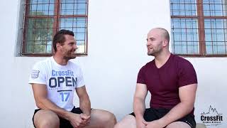 Halk Clen Mesice Cervna 2019