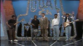 Renato E Seus Blue Caps - Sílvio Santos - Programa Qual É A Música 1989 - Pout Pourri - Video Raro