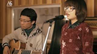 Video thumbnail of "Đôi Giày Lười, Thanh Ngọc ft. Quang Minh, Týt Nguyễn at Acoustica Studio"