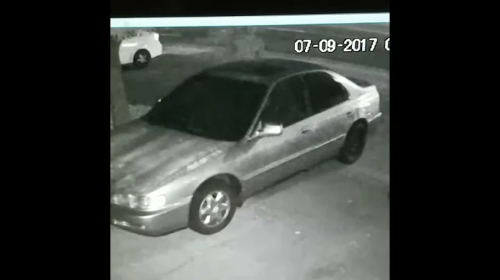 Idiot tries to break in my car, leaves when he spo...