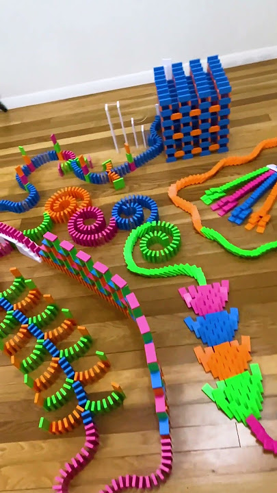 NEON H5 Domino Creations!