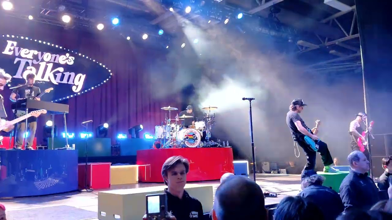 All Time Low - Everyone’s Talking live at Fryshuset Arenan Stockholm 2026-02-02 [4K UHD]