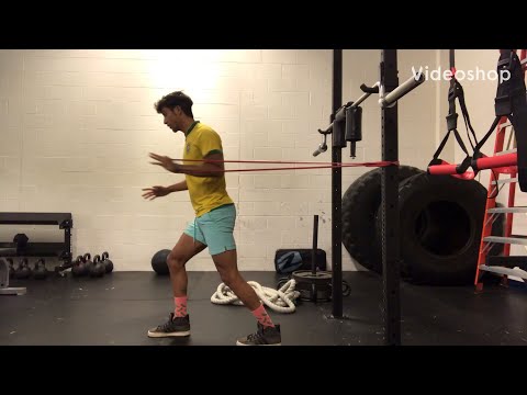 Split Stance Single Arm Band Press