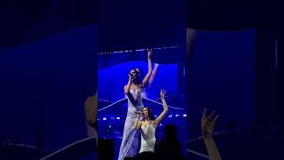 Dua Lipa in Paris for the #radicaloptimismtour in 2025 #dualipa #radicaloptimism #concert #paris