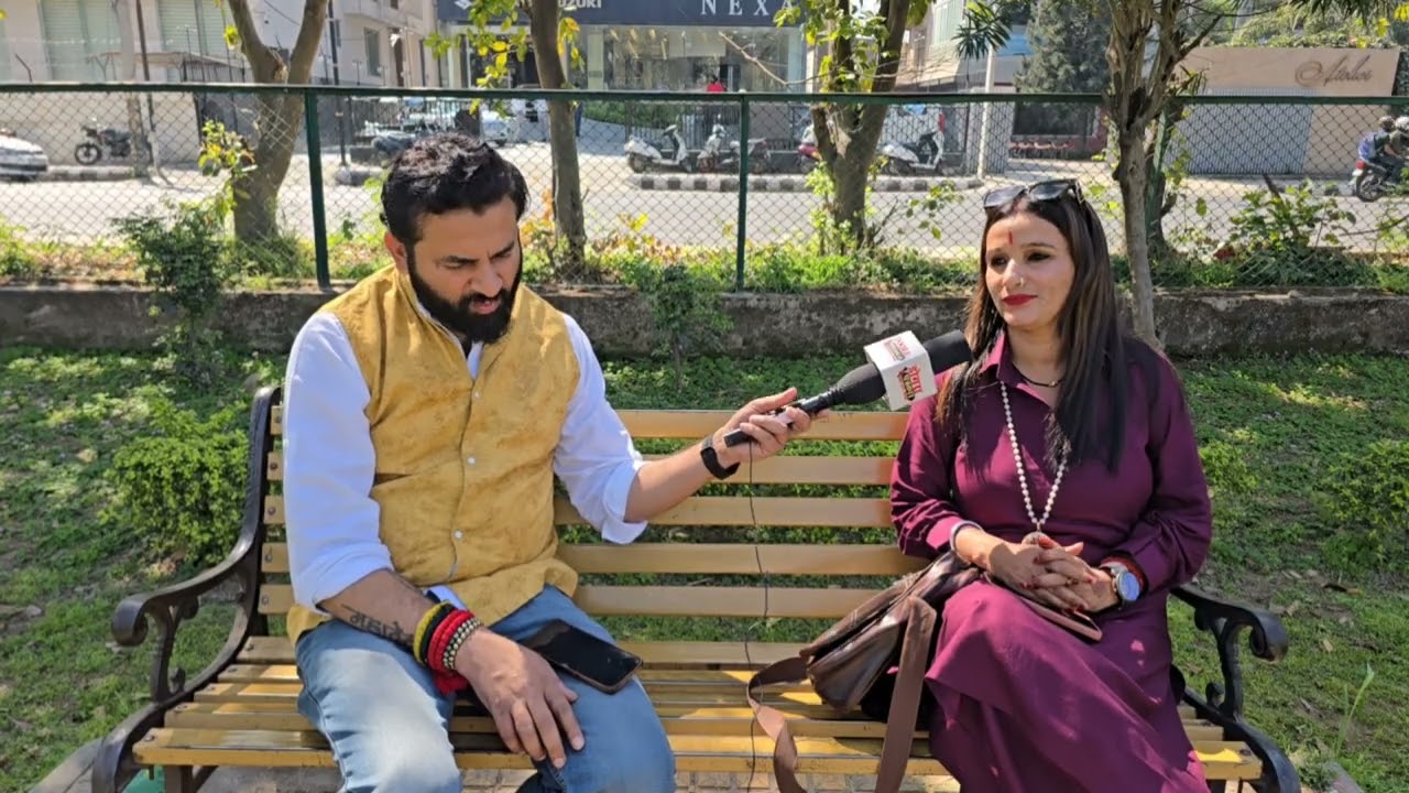 Billawar Ki Kudi Famous Singer Arti Sharma se sune Maa Chandi ke Bhajan 🙏