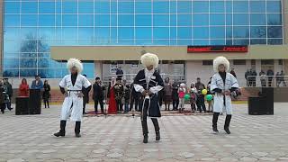 Азербайджанцы.  Народная диаспора на празднике 1 мая в Мендыкаре 2019 год