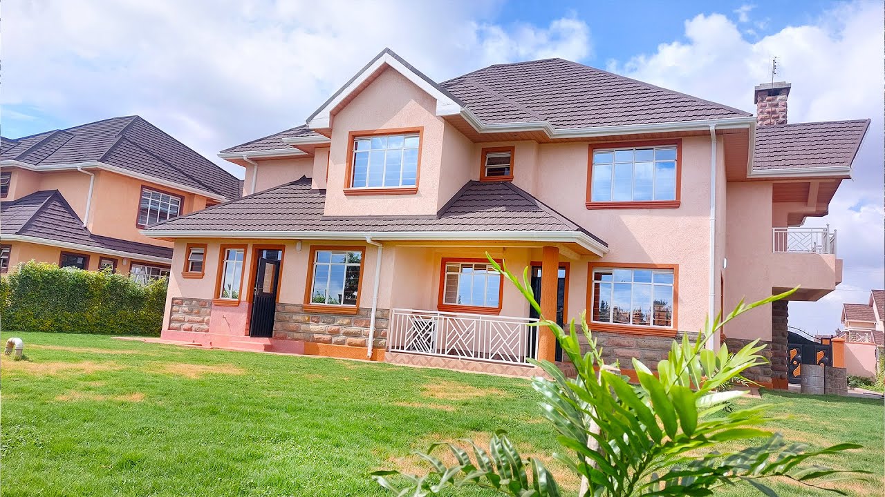 INSIDE a 400,000 FOUR BEDROOM PLUS Dsq 2 LEVEL MANSION IN RUIRU