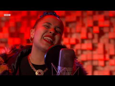 Have Yourself A Merry Little Xmas - Jamie Cullum + Fatima: The Jazz Show - BBC Radio 2