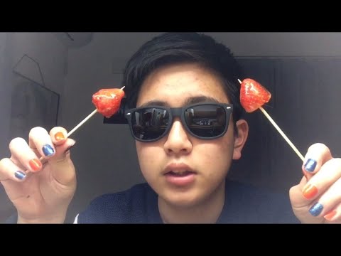 [音フェチ動画ASMR]雑談を交えながらイチゴ飴を食べる