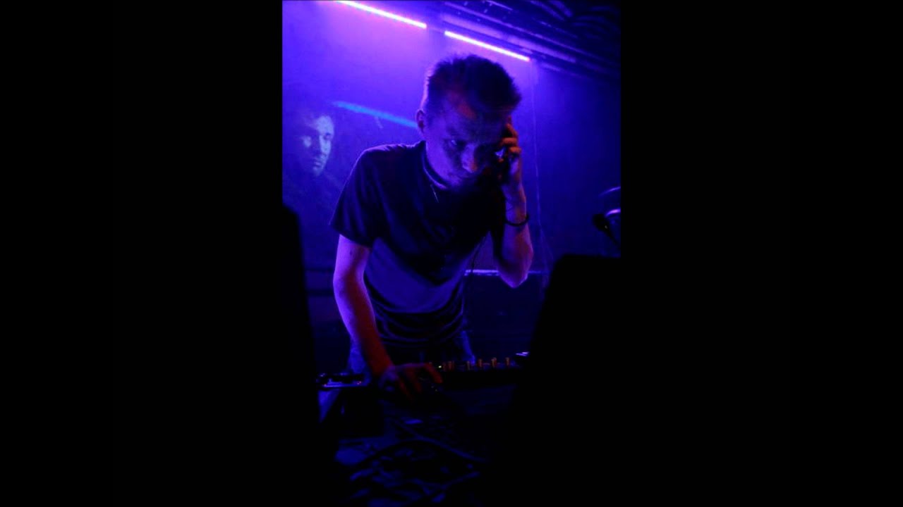 Dinner at the Thompsons YouTube