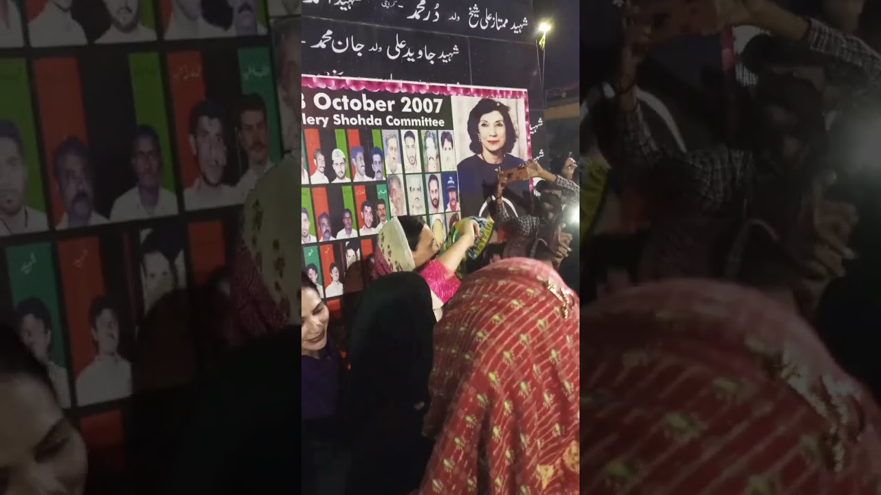 Saniha Karsaz 18 Oct 2007Shaheed Benazir Bhutto ki Yad Me Shama Roshan