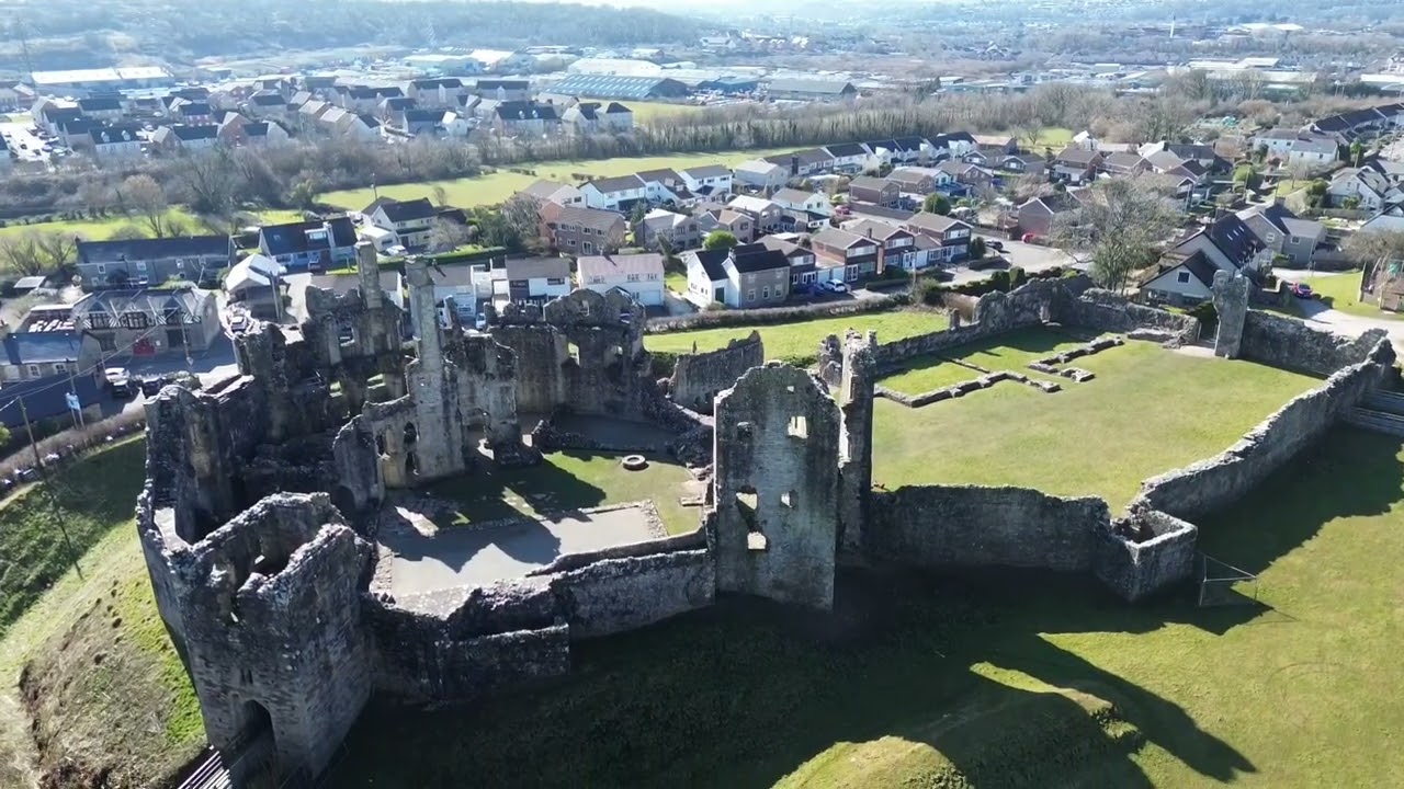 Drone flight around Coity Castle