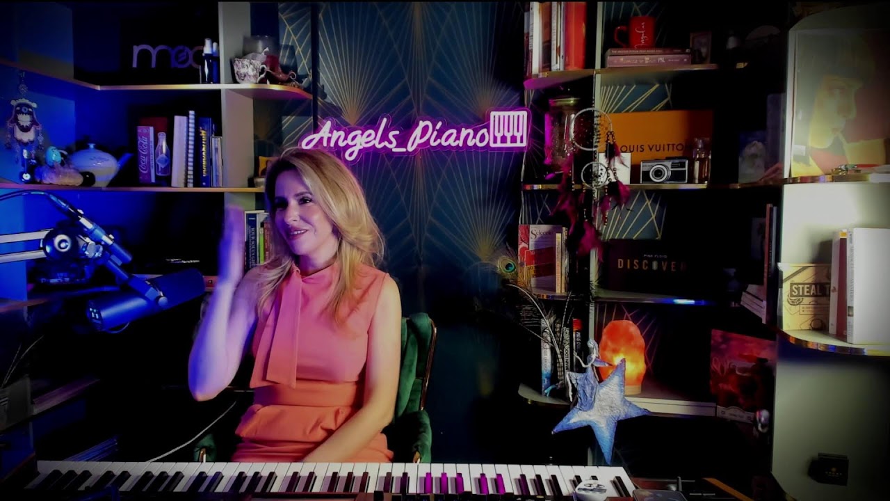 FRIDAY FEB 20 - Mid-Century Moods 🍸 Royal Palm Piano Live from the Sunshine State ☀️